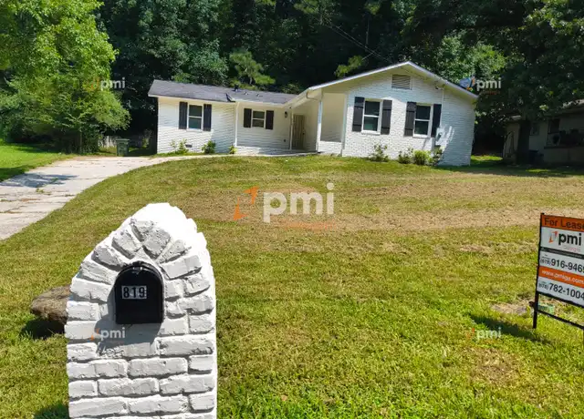 Property at 819 Forrest Cir SE, Atlanta, GA, 30354, 3 beds, 2 baths, [object Object]