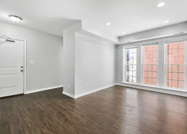 Property at 7722 N Ashland Ave Unit 7730-C2, Chicago, IL, 60626, 2 beds, 2 baths, [object Object]