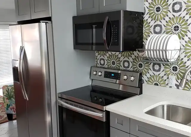 Property at 311 34th Half St Unit B, Virginia Beach, VA, 23451, 2 beds, 1 bath, [object Object]
