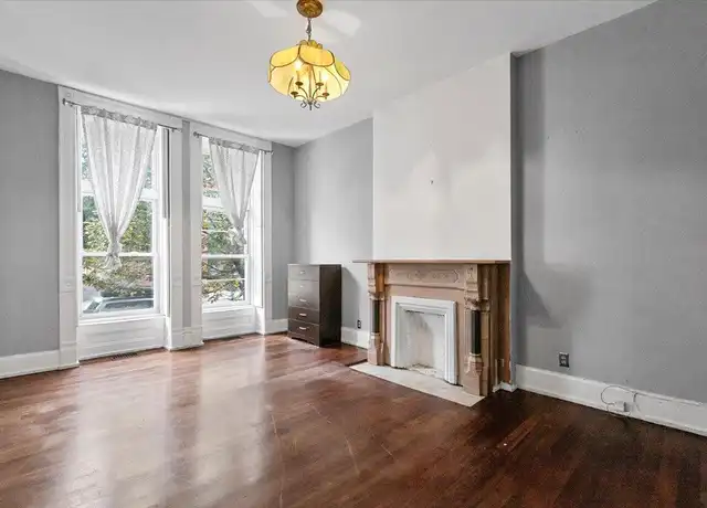 Property at 229 S Racine Ave, Chicago, IL, 60607, 2 beds, 2 baths, [object Object]