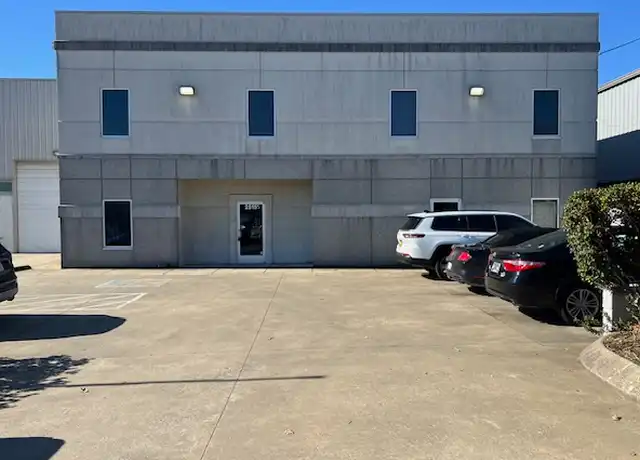 Property at 2515 Winford Ave, Nashville, TN, 37211, 5 beds, 1 bath, [object Object]