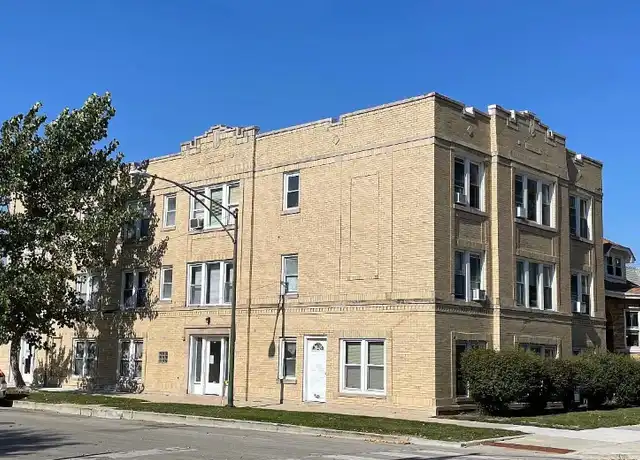 Property at 6000 W Seminole St, Chicago, IL, 60646, 2 beds, 1 bath, [object Object]