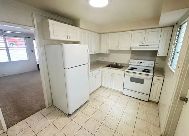Property at 723 Hausten St Unit 102, Honolulu, HI, 96826, 2 beds, 1 bath, [object Object]