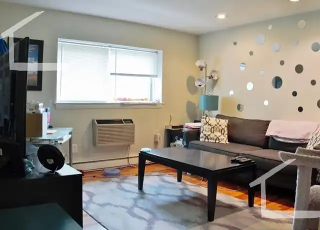 Property at 9 Euston Rd, Boston, MA, 02135, 1 bed, 1 bath, [object Object]