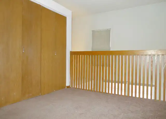 Property at 128 E 18th St Unit 16 104, Minneapolis, MN, 55403, 1 bed, 1 bath, [object Object]