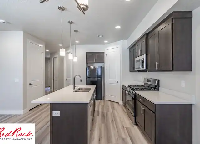 Property at 2075 W 380 S, Hurricane, UT, 84737, 3 beds, 2.5 baths, [object Object]