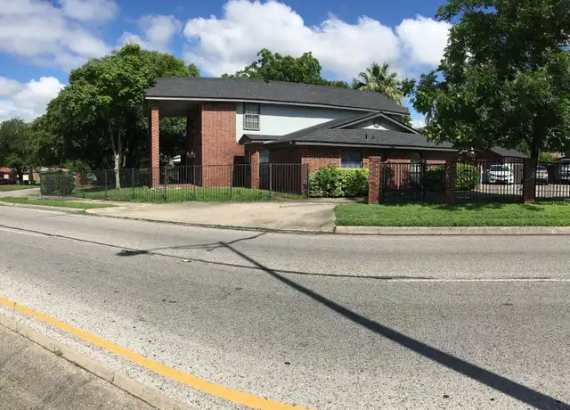 Property at 3110 NW Loop 410, San Antonio, TX, 78230, 1 bed, 1 bath, [object Object]