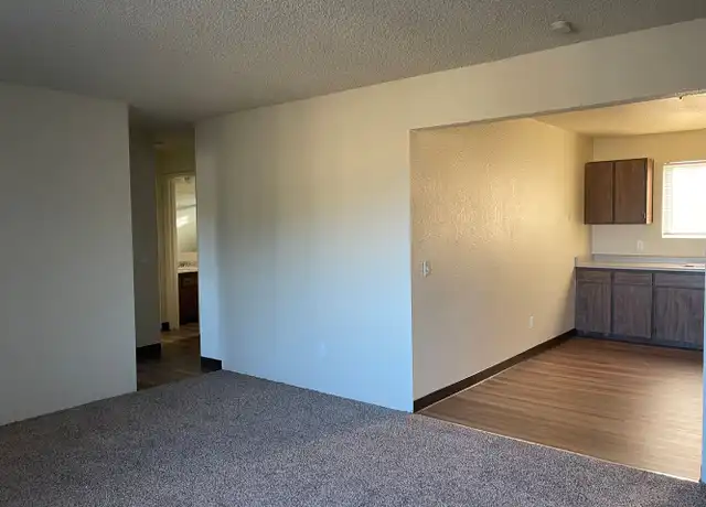 Property at 1615 Olive Ave Unit 36, Redding, CA, 96001, 2 beds, 1 bath, [object Object]