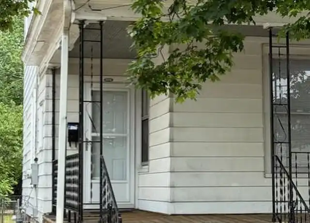Property at 306 E Main St, Millville, NJ, 08332, 3 beds, 1.5 baths, [object Object]