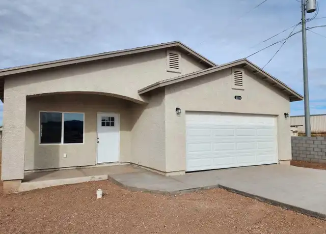 Property at 2770 N Washington Ave, Douglas, AZ, 85607, 3 beds, 2 baths, [object Object]