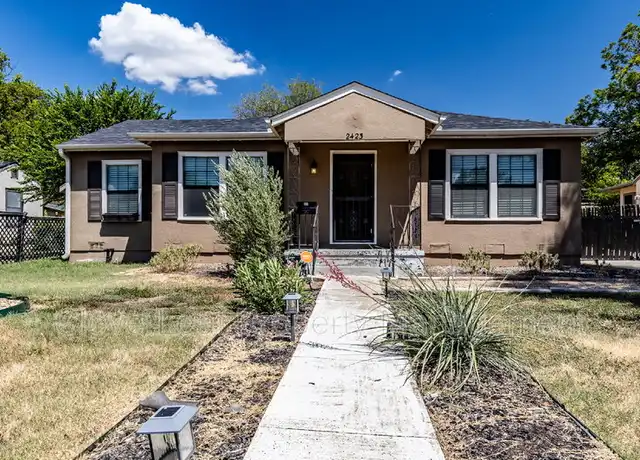Property at 2423 W Huisache Ave, San Antonio, TX, 78228, 3 beds, 2.5 baths, [object Object]