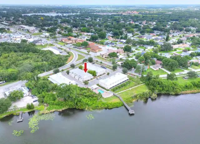 Property at 111 MacLandon Ct Unit 317, Winter Haven, FL, 33884, 2 beds, 2.5 baths, [object Object]