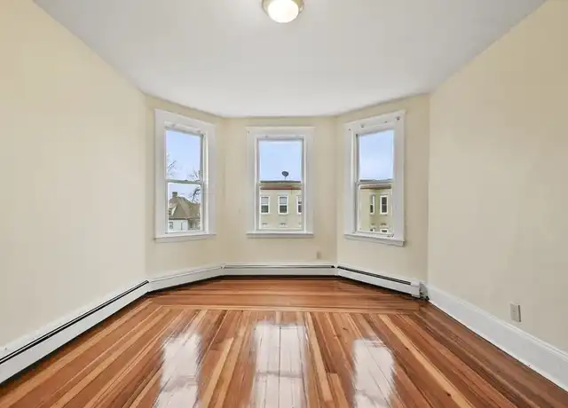 Property at 103 Brunswick St Unit 2, Boston, MA, 02121, 3 beds, 1 bath, [object Object]