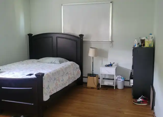 Property at 421 Woodside Ave, Reading, PA, 19609, 3 beds, 1 bath, [object Object]
