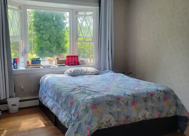 Property at 421 Woodside Ave, Reading, PA, 19609, 3 beds, 1 bath, [object Object]