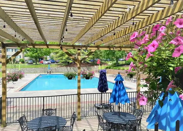 Property at Olde Montgomery - 7950 Village Dr, Cincinnati, OH, 45242, 2 beds, 1.5-2.5 baths, [object Object]