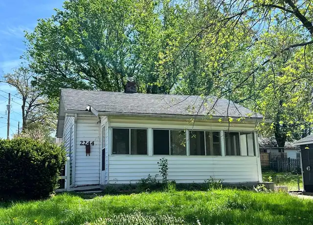 Property at 2244 Huntington Ave, Saint Louis, MO, 63114, 2 beds, 1 bath, [object Object]