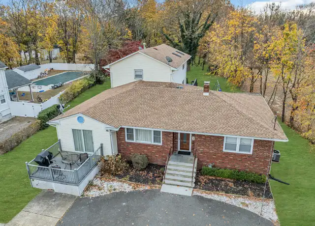Property at 320 Roosevelt Ave, Oakhurst, NJ, 07755, 6 beds, 4.5 baths, [object Object]