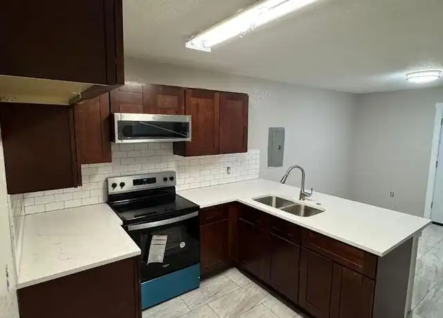 Property at 5328 Carol Ave, Fort Worth, TX, 76105, 4 beds, 2 baths, [object Object]
