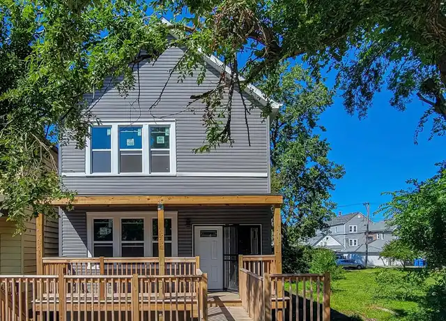 Property at 8846 S Buffalo Ave Unit 1, Chicago, IL, 60617, 2 beds, 1 bath, [object Object]