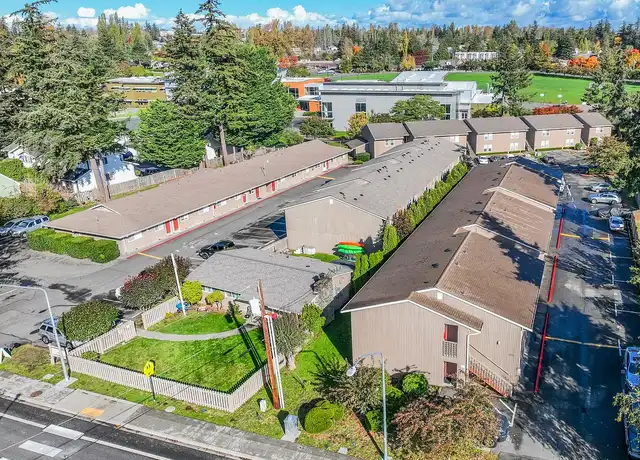 Property at Glacier Park Apartments - 2728 W Maplewood Ave, Bellingham, WA, 98225, 1-2 bed, 1 bath, [object Object]
