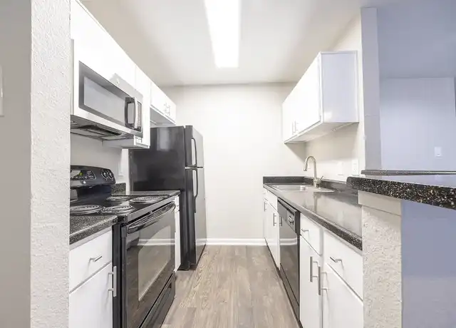 Property at Rolling Brook - 620 Hickory St, Huntsville, TX, 77320, 2 beds, 1-2 bath, [object Object]