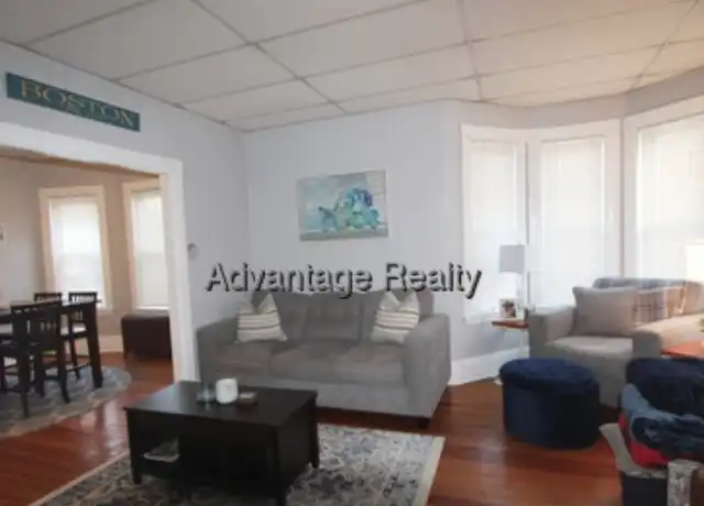 Property at 16 Watson St Unit 1, Somerville, MA, 02144, 2 beds, 1 bath, [object Object]