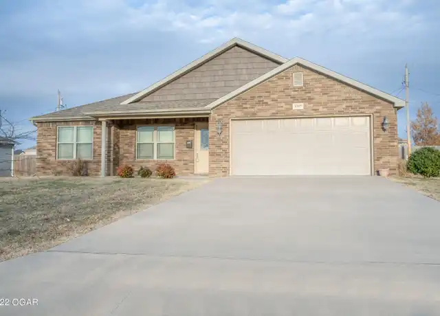 Property at 1217 Roland Ave, Joplin, MO, 64804, 3 beds, 2 baths, [object Object]