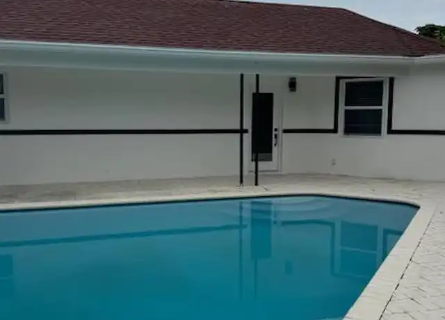 Property at 615 NE 2nd Ave, Delray Beach, FL, 33444, 2 beds, 1 bath, [object Object]