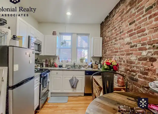 Property at 6 Cleveland Pl Unit 7, Boston, MA, 02113, 1 bed, 1 bath, [object Object]