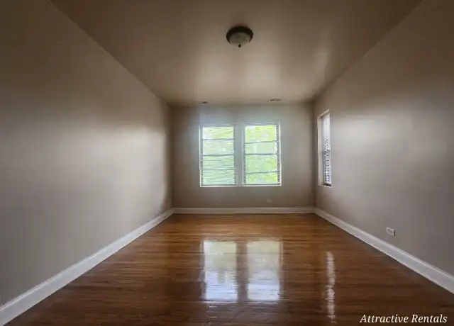 Property at 49 E Marquette Rd Unit 3, Chicago, IL, 60637, 2 beds, 1 bath, [object Object]