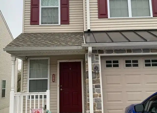 Property at 101 Villa Vista Dr Unit 309, Enola, PA, 17025, 3 beds, 2.5 baths, [object Object]