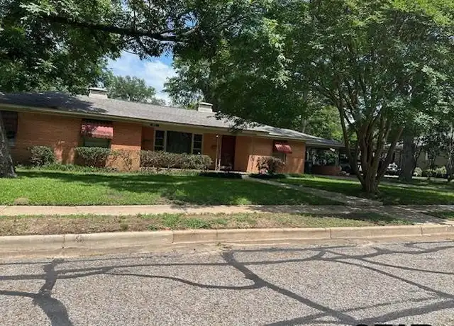 Property at 1214 Augusta Ave, Tyler, TX, 75701, 2 beds, 1 bath, [object Object]
