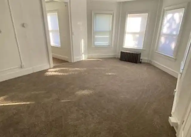 Property at 817 King St Unit 823, La Crosse, WI, 54601, 2 beds, 1 bath, [object Object]