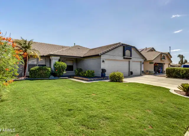 Property at 1113 E Betsy Ln, Gilbert, AZ, 85296, 3 beds, 2 baths, [object Object]
