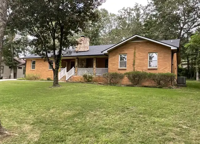 Property at 104 Fairway Dr, Crossville, TN, 38558, 2 beds, 2 baths, [object Object]
