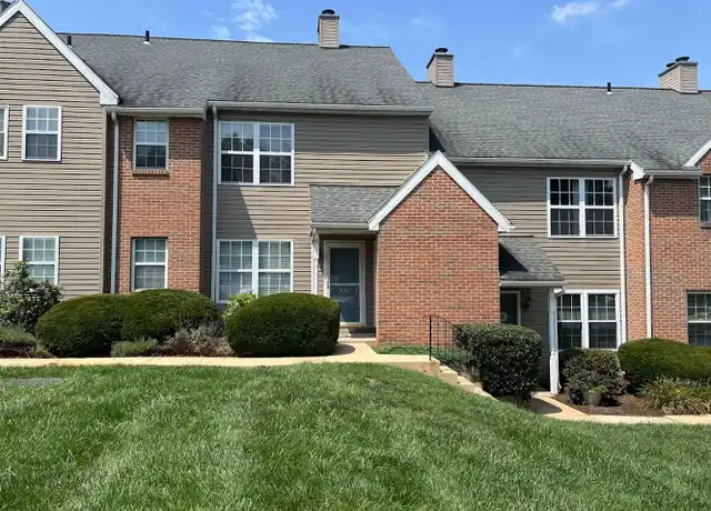 Property at 404 Peters Way, Reading, PA, 19610, 2 beds, 1.5 baths, [object Object]