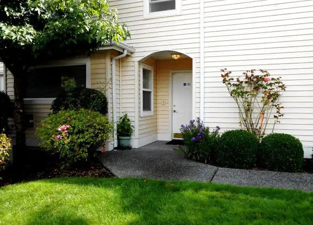 Property at 725 115th St SW Unit BB101, Everett, WA, 98204, 2 beds, 2 baths, [object Object]
