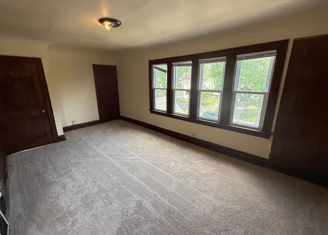 Property at 1817-1819 N 36th St, Milwaukee, WI, 53208, 2 beds, 1 bath, [object Object]