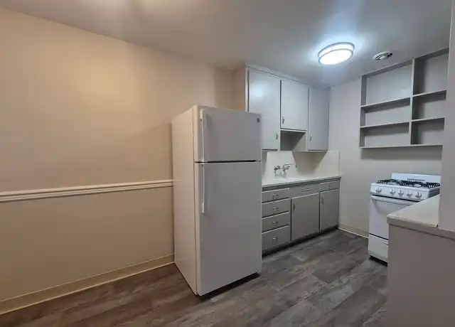Property at Fort Sutter Manor - 2508 L St, Sacramento, CA, 95816, 1 bed, 1 bath, [object Object]