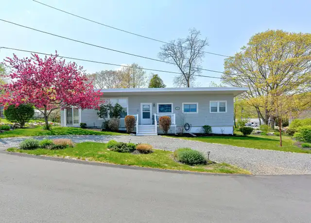 Property at 16 Warwick Rd, Gloucester, MA, 01930, 3 beds, 1.5 baths, [object Object]