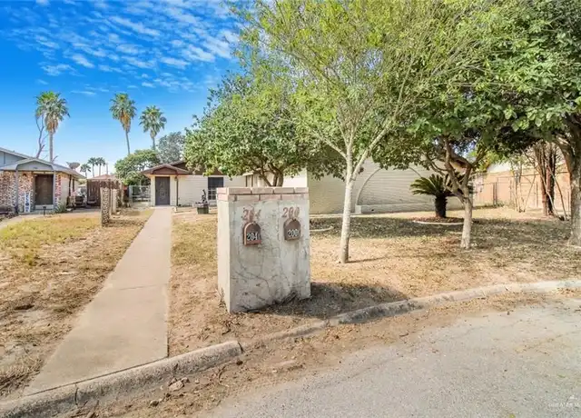 Property at 200 Upas Ave, McAllen, TX, 78501, 2 beds, 2 baths, [object Object]
