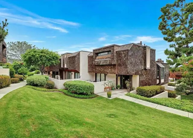 Property at 13092 Caminito del Rocio, Del Mar, CA, 92014, 2 beds, 2 baths, [object Object]