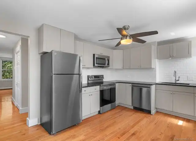 Property at 502 Chapel St Unit 4, New Haven, CT, 06511, 0 beds, 1 bath, [object Object]