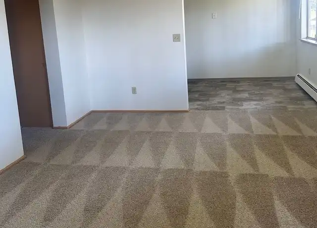 Property at 14207 C St S Unit A-30, Tacoma, WA, 98444, 2 beds, 1 bath, [object Object]