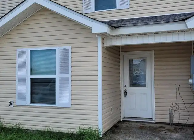 Property at 1610 Dehart Dr Unit C, New Iberia, LA, 70560, 3 beds, 2 baths, [object Object]