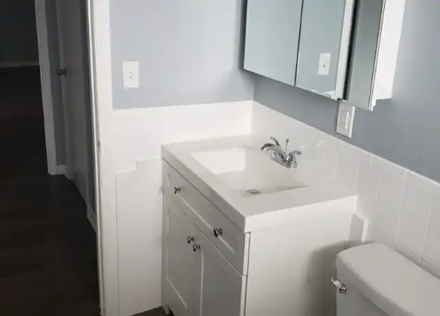 Property at 2 Ash Ct, Longmont, CO, 80503, 1 bed, 1 bath, [object Object]