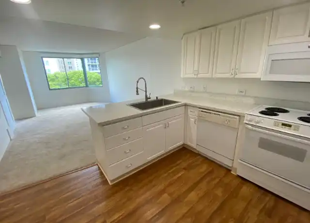 Property at 1314 Kalakaua Ave #607, Honolulu, HI, 96826, 2 beds, 1 bath, [object Object]
