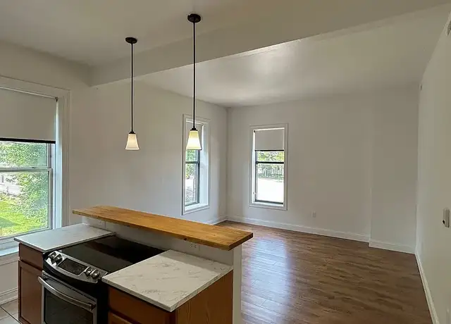 Photo of 601 Forest Ave, Des Moines, IA 50314
