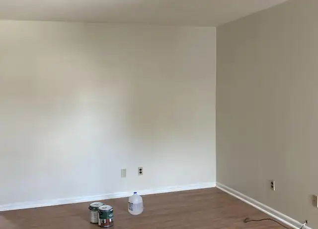Property at 18 Grant Ave Unit 3, East Newark, NJ, 07029, 3 beds, 1 bath, [object Object]